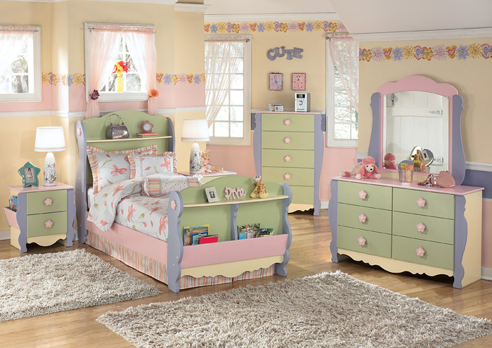 Doll House Dresser,Ashley