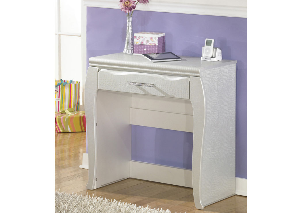 Zarollina Vanity,Ashley