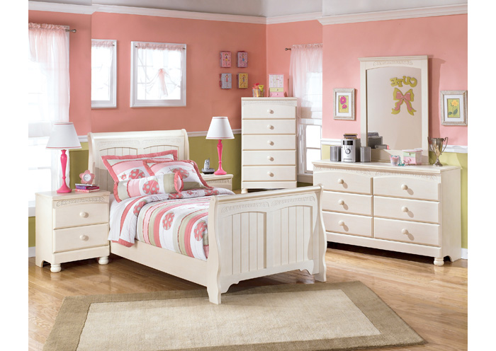 Cottage Retreat Full Sleigh Bed,Ashley