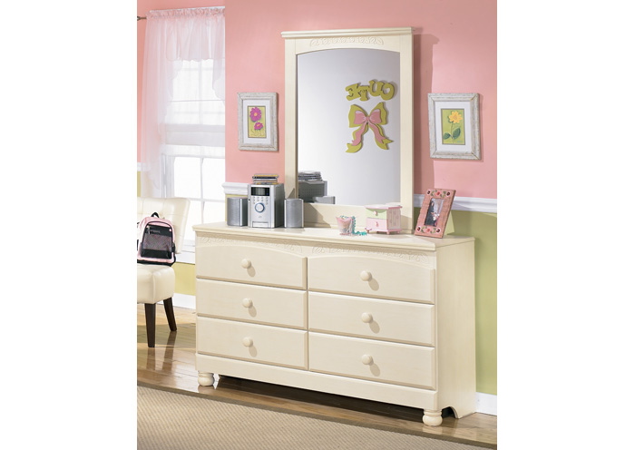 Cottage Retreat Dresser,Ashley