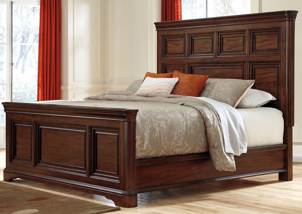 Leximore Queen Panel Bed,Ashley