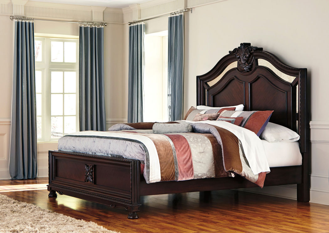 Laddenfield Queen Panel Bed,Ashley